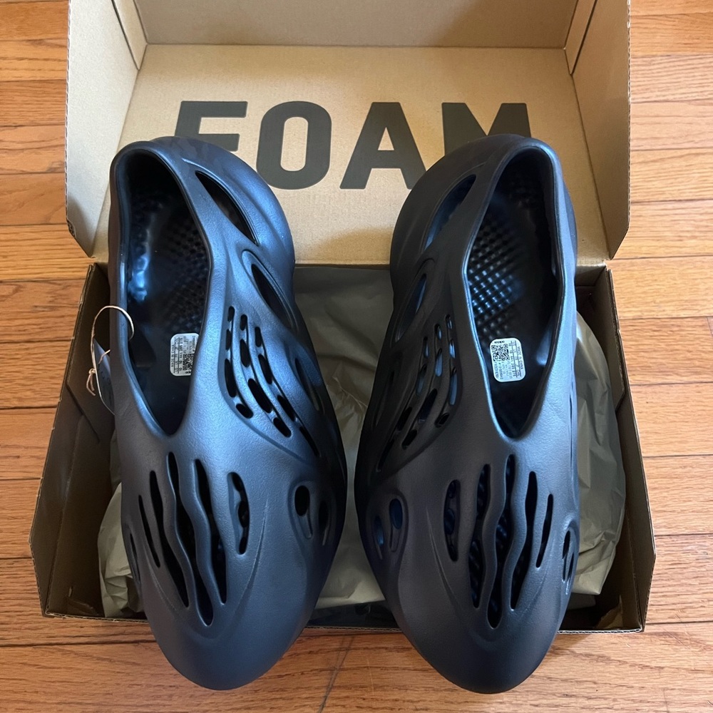 Yezzy Foam RNR